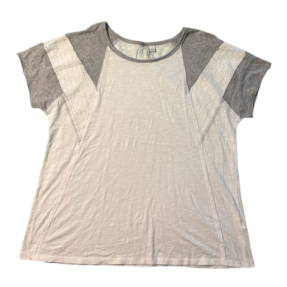 Women's Short Sleeve Gray and White Tee